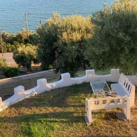 Kaloutsikos Sea View House Tatil Evi *