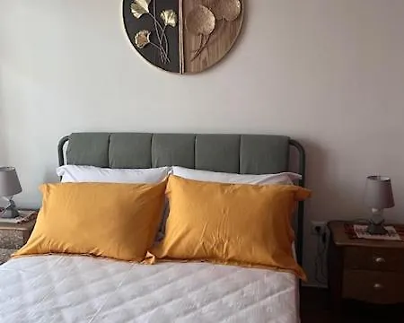 Kaloutsikos Sea View House *