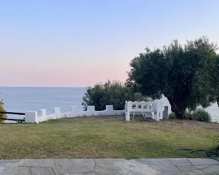 度假居 Kaloutsikos Sea View House